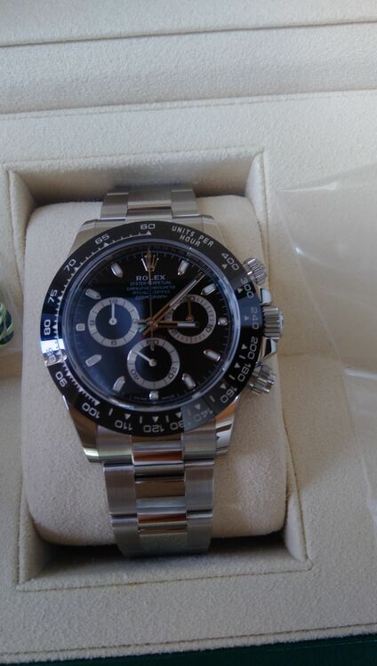 116500LN BK（高級時計）の商品画像 - 査定依頼日：2025年6月28日 - 最高査定価格：3,620,000円