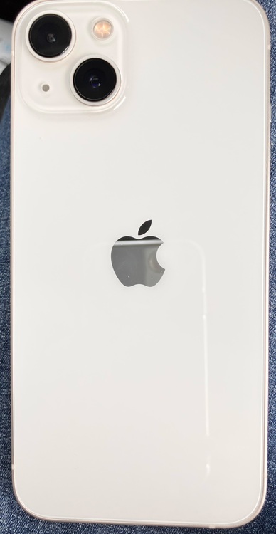 iPhone 13 128GB SIMフリー（スマホ）の商品画像 - 査定依頼日：2025年11月12日 - 最高査定価格：30,000円