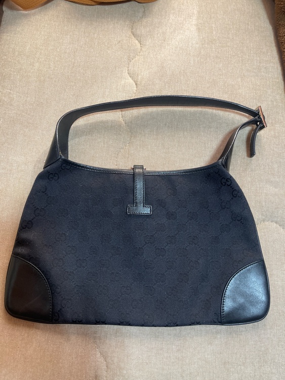 ワンショルダーハンドバッグ（ブランドバッグ）の商品画像 - 査定依頼日：2026年1月18日 - 最高査定価格：80,000円