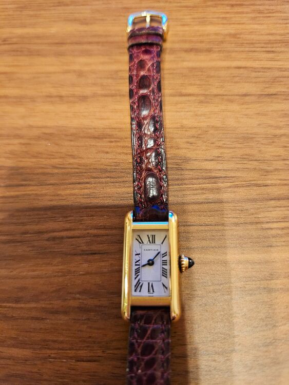 カルティエ タンク （高級時計）の商品画像 - 査定依頼日：2025年8月29日 - 最高査定価格：700,000円