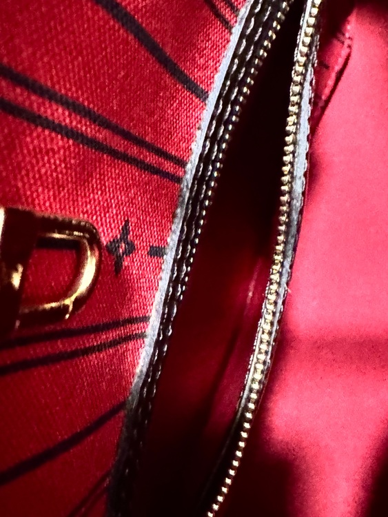 ルイヴィトン（ブランドバッグ）の商品画像 - 査定依頼日：2025年7月14日 - 最高査定価格：55,000円