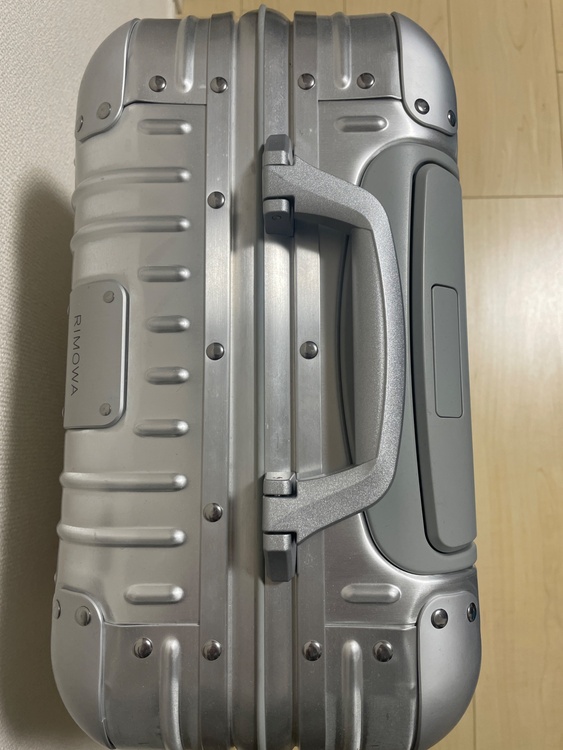 キャリーケース（古着・ファッション）の商品画像 - 査定依頼日：2026年3月13日 - 最高査定価格：70,000円