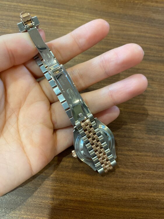 ロレックス デイトジャスト （高級時計）の商品画像 - 査定依頼日：2025年5月28日 - 最高査定価格：1,800,000円