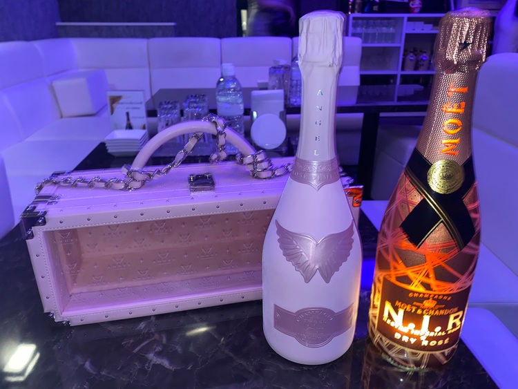 シャンパン シャンパン(その他) （お酒）の商品画像 - 査定依頼日：2025年8月21日 - 最高査定価格：80,000円