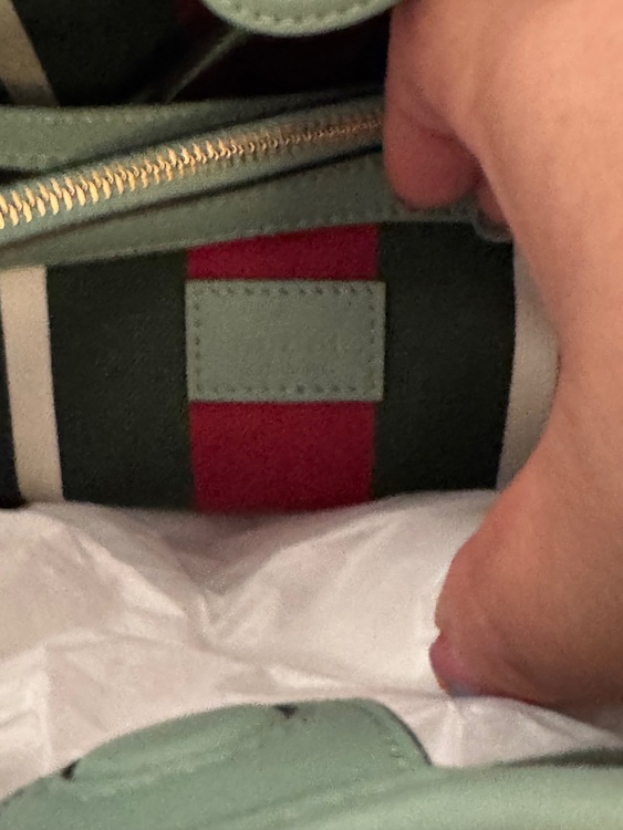 グッチ  （ブランドバッグ）の商品画像 - 査定依頼日：2025年9月6日 - 最高査定価格：180,000円