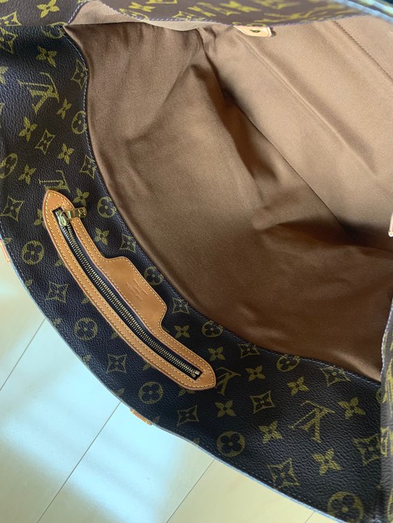 ルイヴィトン（ブランドバッグ）の商品画像 - 査定依頼日：2022年11月1日 - 最高査定価格：50,000円