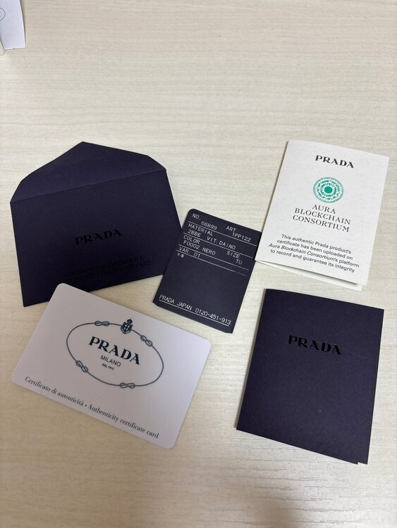 66899（ブランド財布・小物）の商品画像 - 査定依頼日：2025年5月16日 - 最高査定価格：30,000円