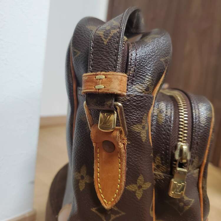 ルイヴィトン モノグラム （ブランドバッグ）の商品画像 - 査定依頼日：2025年1月30日 - 最高査定価格：30,000円