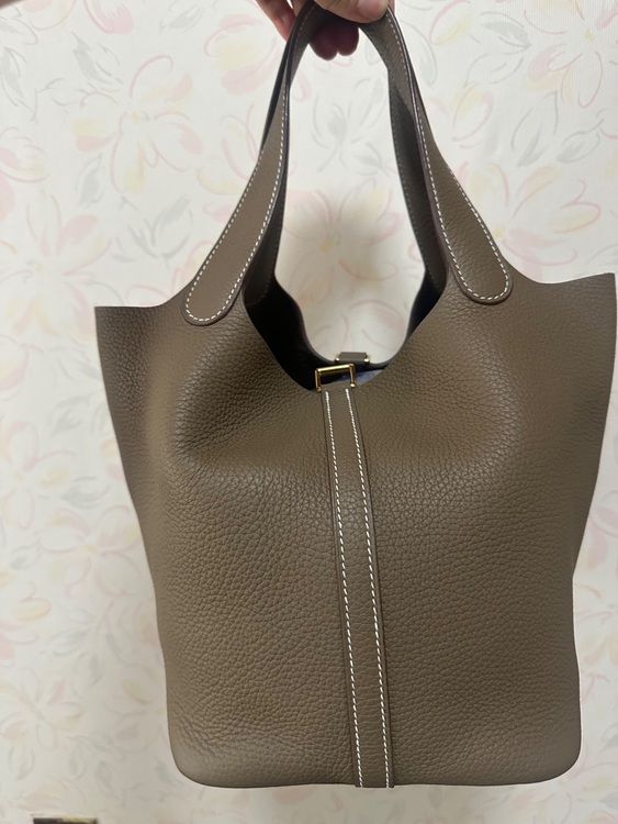 エトゥープ　mm（ブランドバッグ）の商品画像 - 査定依頼日：2025年8月2日 - 最高査定価格：500,000円