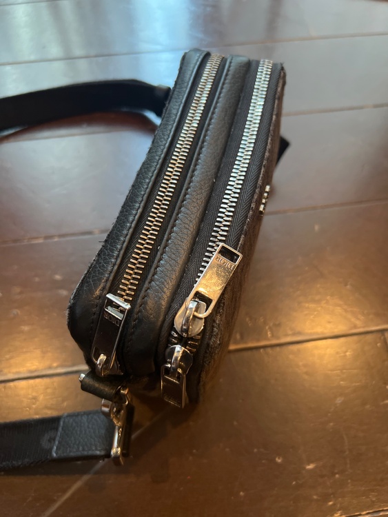 ディオール  （ブランドバッグ）の商品画像 - 査定依頼日：2026年3月27日 - 最高査定価格：90,000円