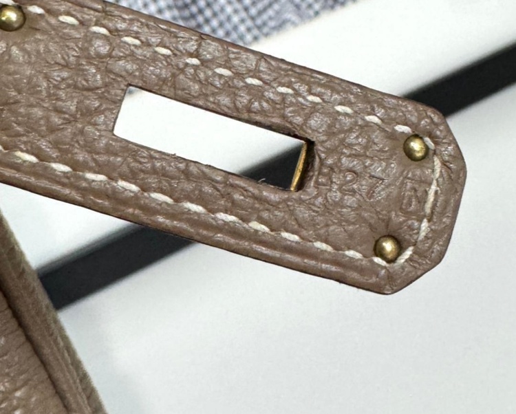 エルメス バーキン （ブランドバッグ）の商品画像 - 査定依頼日：2025年12月9日 - 最高査定価格：2,200,000円