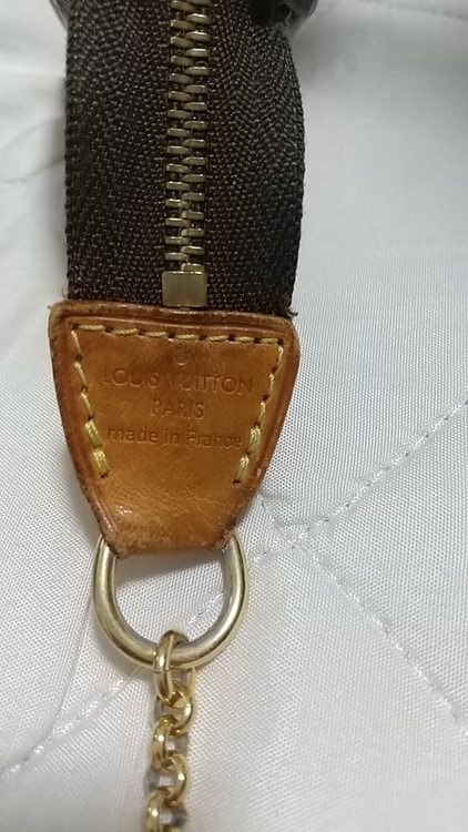 ルイ・ヴィトン モノグラム エヴァ M95567（ブランドバッグ）の商品画像 - 査定依頼日：2022年4月23日 - 最高査定価格：80,000円