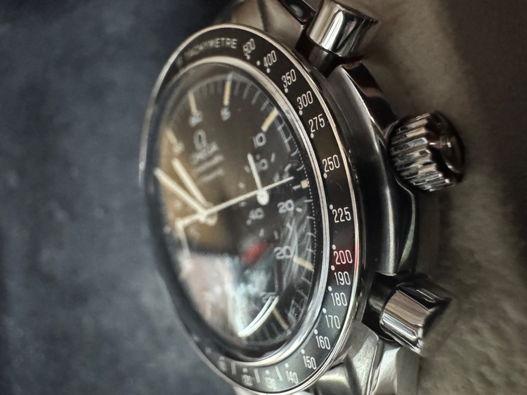 オメガ スピードマスター （高級時計）の商品画像 - 査定依頼日：2025年11月19日 - 最高査定価格：370,000円