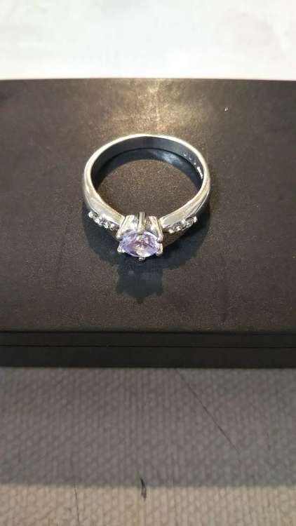 指輪です。（金・貴金属）の商品画像 - 査定依頼日：2023年11月4日 - 最高査定価格：400,000円