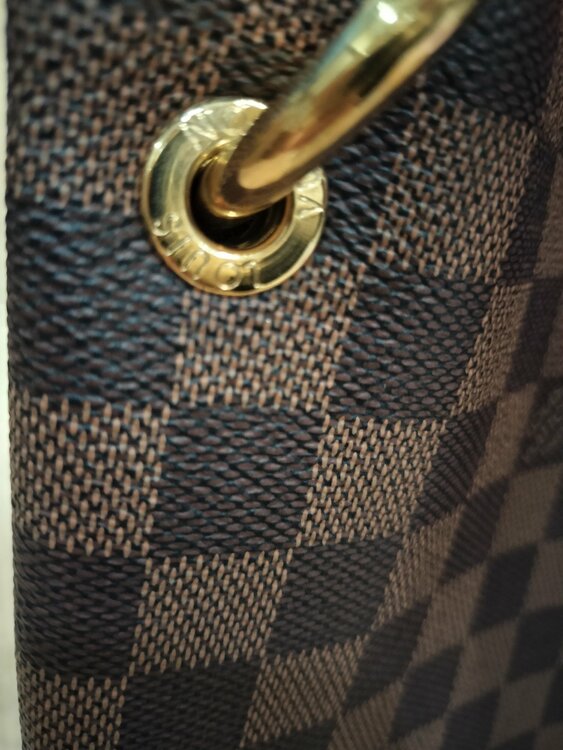 ルイヴィトン ダミエ （ブランドバッグ）の商品画像 - 査定依頼日：2026年2月3日 - 最高査定価格：180,000円