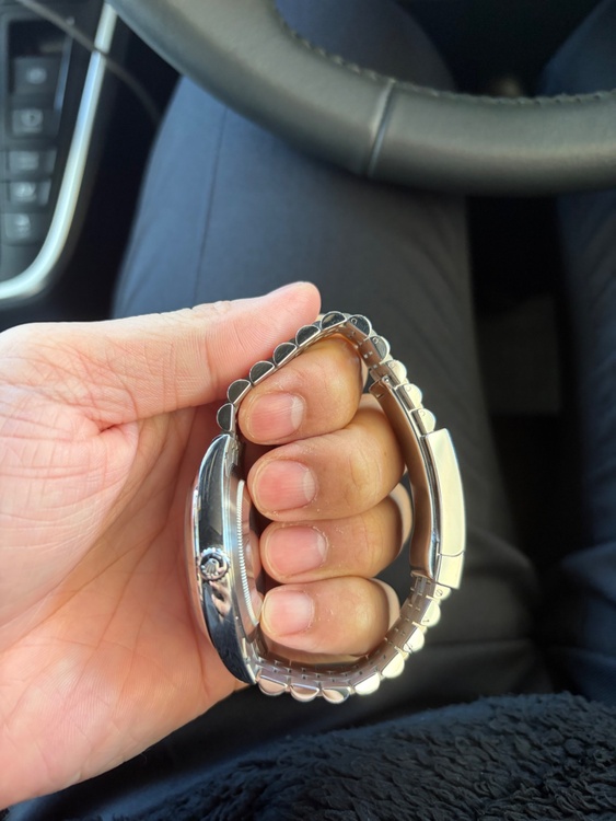 ロレックス デイトジャスト 12630（高級時計）の商品画像 - 査定依頼日：2026年3月14日 - 最高査定価格：1,600,000円