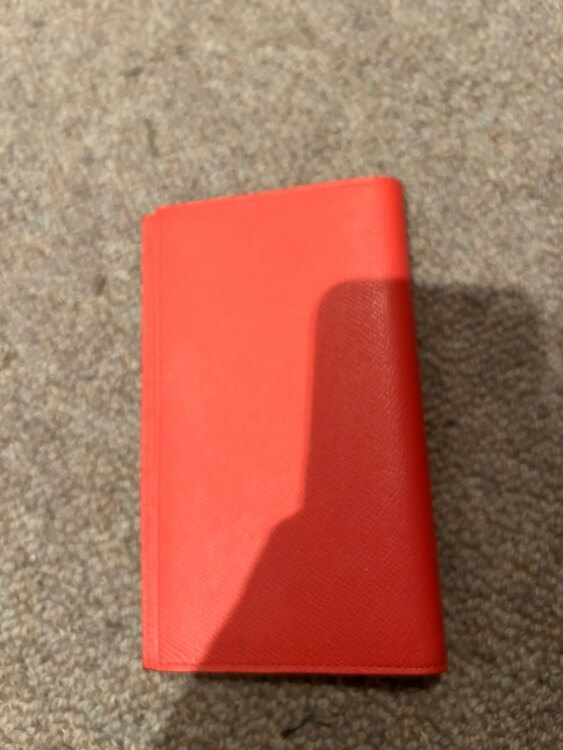 アジェンダヴィジョン　（ブランド財布・小物）の商品画像 - 査定依頼日：2025年1月17日 - 最高査定価格：15,000円