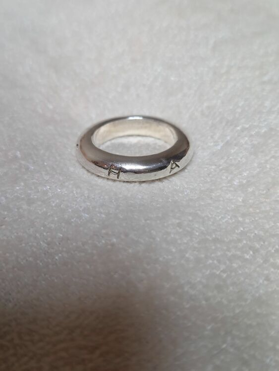 シャネル リング ロゴ ヴィンテージ（金・貴金属）の商品画像 - 査定依頼日：2025年10月29日 - 最高査定価格：10,000円