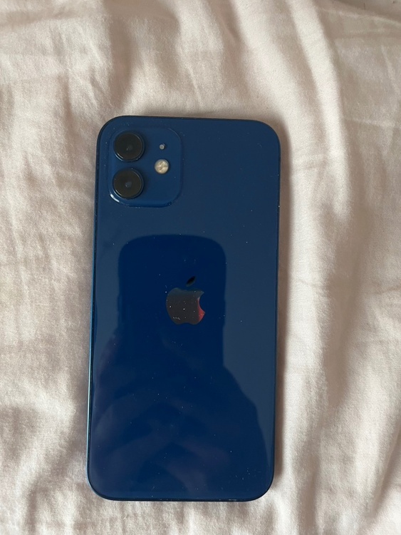 iPhone iPhone 12 128GB SIMフリー（スマホ）の商品画像 - 査定依頼日：2026年8月1日 - 最高査定価格：22,500円