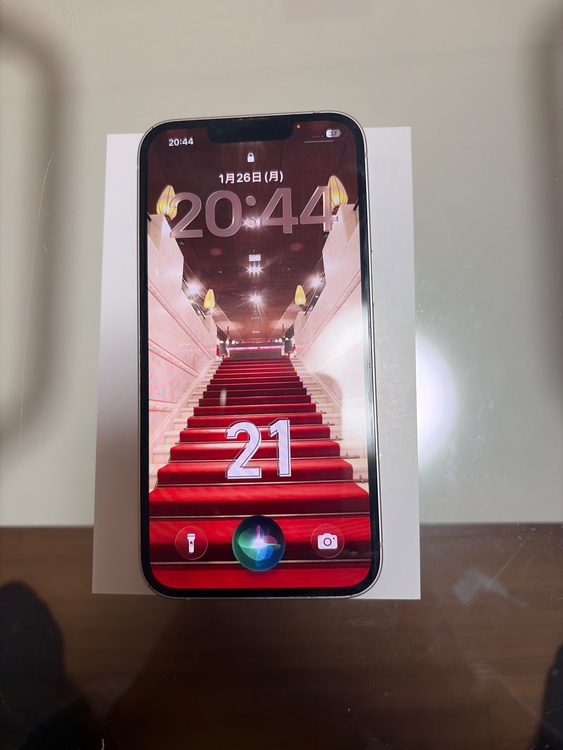 iPhone 13 128GB SIMフリー（スマホ）の商品画像 - 査定依頼日：2026年1月26日 - 最高査定価格：39,000円