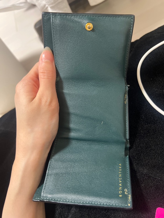 ボナベンチュラ（ブランド財布・小物）の商品画像 - 査定依頼日：2025年8月18日 - 最高査定価格：2,000円