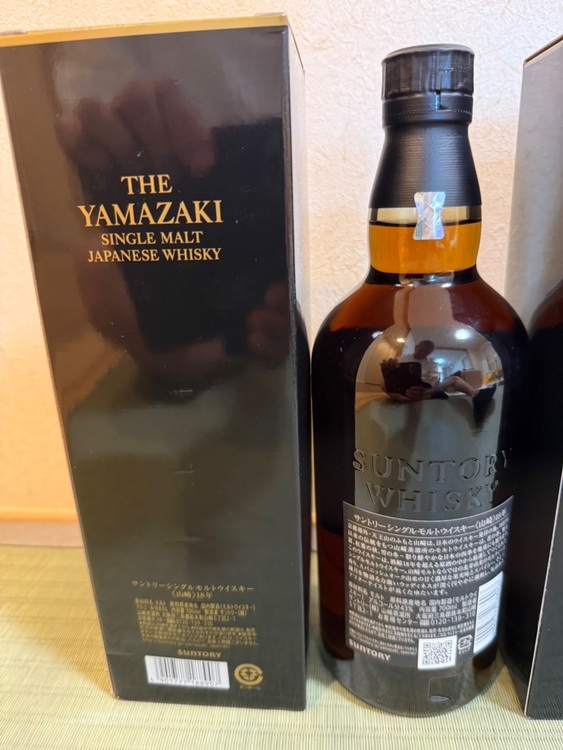 サントリーシングルモルトウイスキー　　山崎18年　３本　（お酒）の商品画像 - 査定依頼日：2025年8月5日 - 最高査定価格：252,000円