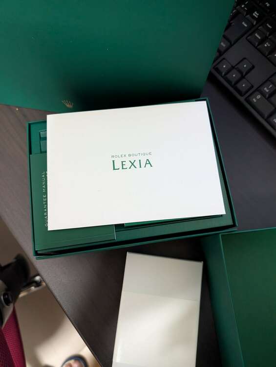 ロレックス シードゥエラー 136660-98220A（高級時計）の商品画像 - 査定依頼日：2025年4月22日 - 最高査定価格：2,200,000円