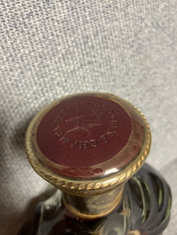 CENTAURE XO REMY MARTIN（お酒）の商品画像 - 査定依頼日：2025年10月3日 - 最高査定価格：6,000円