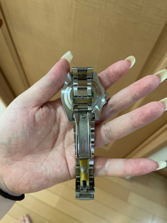 ロレックス GMTマスター （高級時計）の商品画像 - 査定依頼日：2025年10月7日 - 最高査定価格：2,450,000円