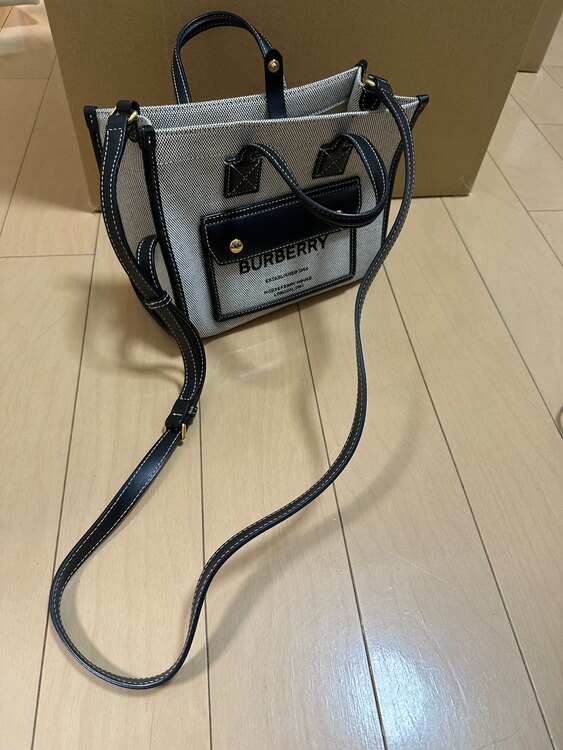 Freya ハンドバッグ ミニ（ブランドバッグ）の商品画像 - 査定依頼日：2025年5月3日 - 最高査定価格：50,000円