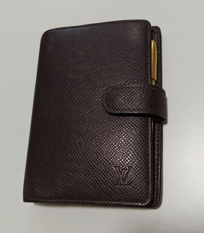 タイガ　手帳（ブランド財布・小物）の商品画像 - 査定依頼日：2025年8月29日 - 最高査定価格：3,000円