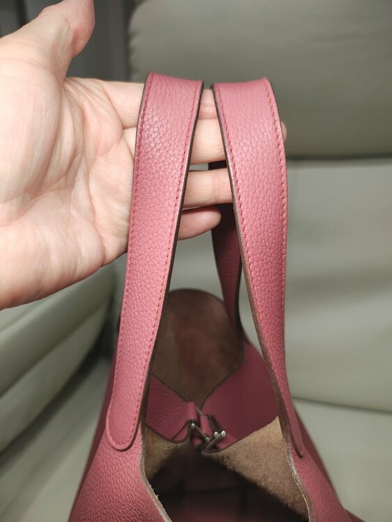 ピコタンロックMM（ブランドバッグ）の商品画像 - 査定依頼日：2026年4月9日 - 最高査定価格：280,000円