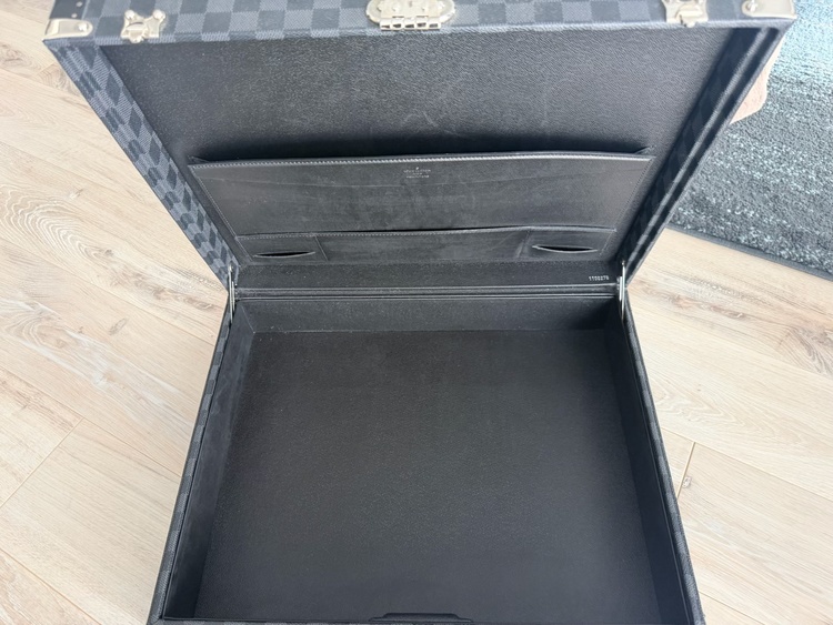 ルイヴィトン ダミエ （ブランドバッグ）の商品画像 - 査定依頼日：2026年2月28日 - 最高査定価格：300,000円