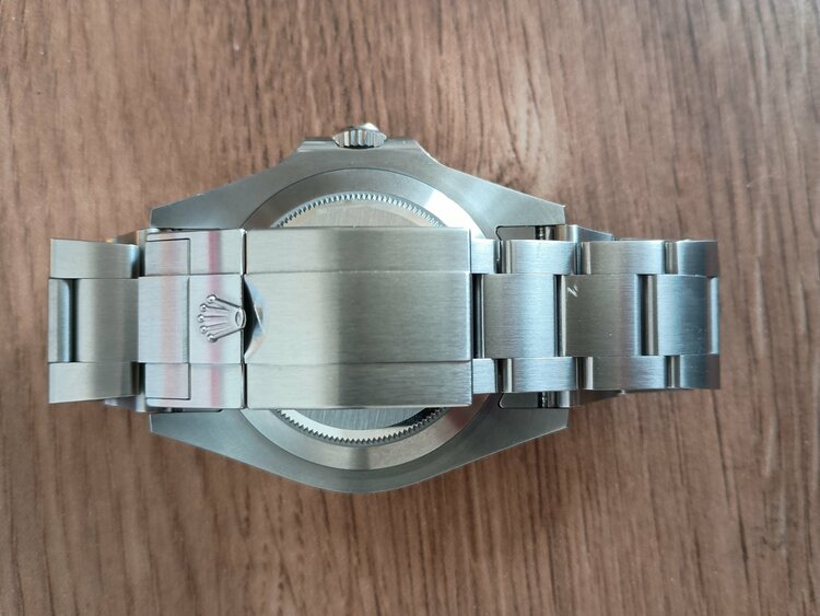 ロレックス エクスプローラー 22427（高級時計）の商品画像 - 査定依頼日：2026年3月7日 - 最高査定価格：1,760,000円