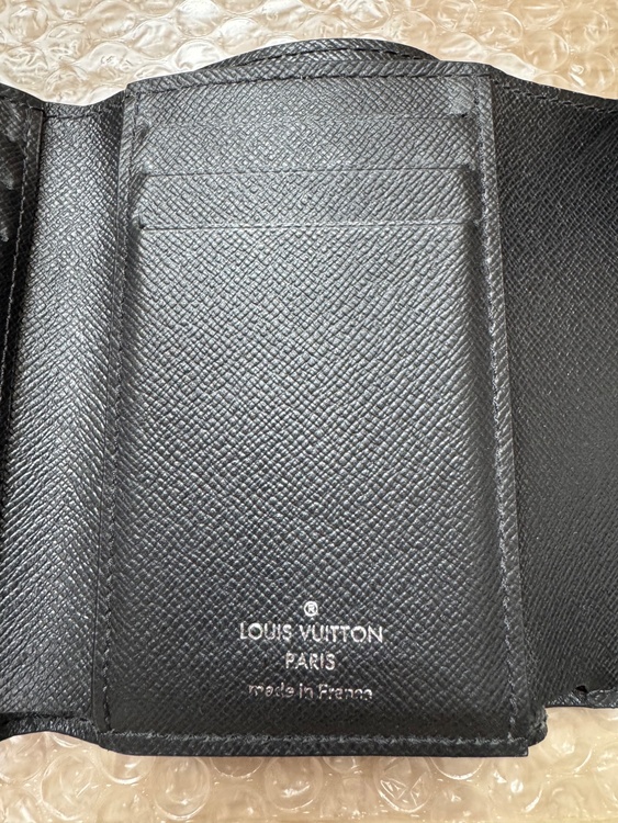 ポルトフォイユ・ヴィクトリーヌ M62173（ブランド財布・小物）の商品画像 - 査定依頼日：2026年4月18日 - 最高査定価格：100,000円