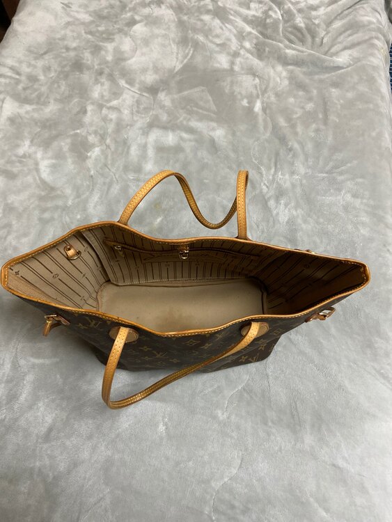 LOUIS VUITTON ルイ・ヴィトン ネヴァーフルMM モノグラム トート（ブランドバッグ）の商品画像 - 査定依頼日：2025年3月18日 - 最高査定価格：80,000円