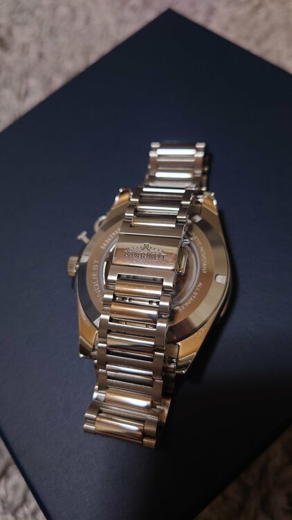 ロンジンコンクエスト（高級時計）の商品画像 - 査定依頼日：2025年12月22日 - 最高査定価格：250,000円