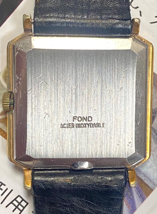 アンティーク手巻きスモセコスクエア（高級時計）の商品画像 - 査定依頼日：2025年10月4日 - 最高査定価格：30,000円