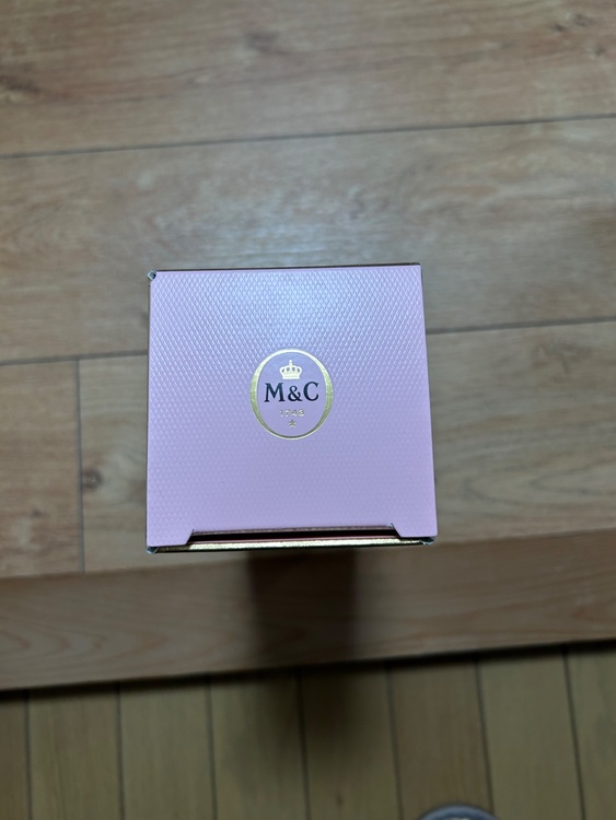 シャンパン モエ・エ・シャンドン （お酒）の商品画像 - 査定依頼日：2026年1月18日 - 最高査定価格：3,000円