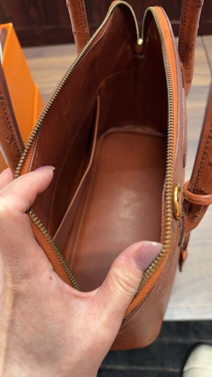 エルメス ボリード （ブランドバッグ）の商品画像 - 査定依頼日：2025年3月24日 - 最高査定価格：350,000円