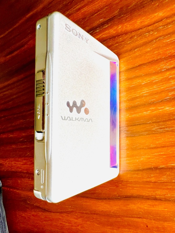ソニー／ウォークマン／WM-EX2000（オーディオ・スピーカー）の商品画像 - 査定依頼日：2026年8月22日 - 最高査定価格：36,100円