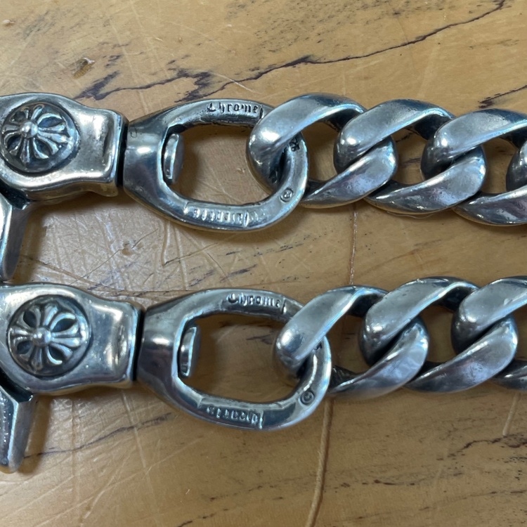 クロムハーツクラシックチェーン2クリップショート（金・貴金属）の商品画像 - 査定依頼日：2026年3月11日 - 最高査定価格：800,000円