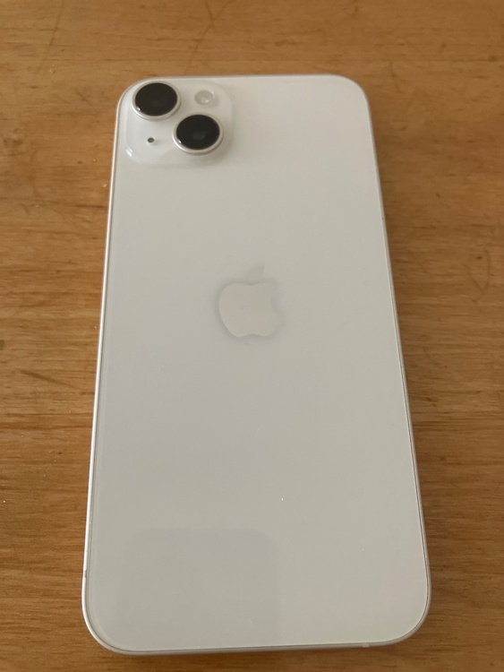 iPhone iPhone 14 Plus 128GB Softbank（スマホ）の商品画像 - 査定依頼日：2026年8月23日 - 最高査定価格：54,000円