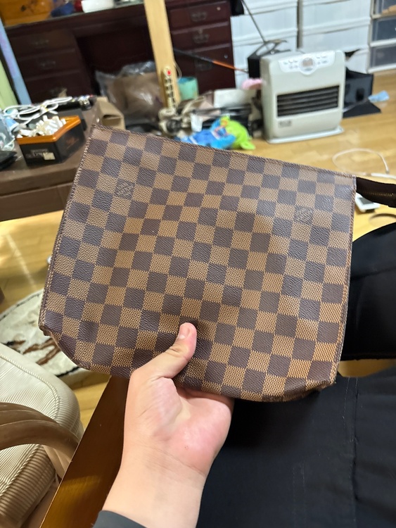 ルイヴィトン ダミエ（ブランドバッグ）の商品画像 - 査定依頼日：2026年6月23日 - 最高査定価格：30,000円