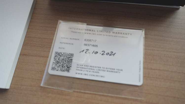 IWC ポルトギーゼ IW37160（高級時計）の商品画像 - 査定依頼日：2025年3月30日 - 最高査定価格：800,000円