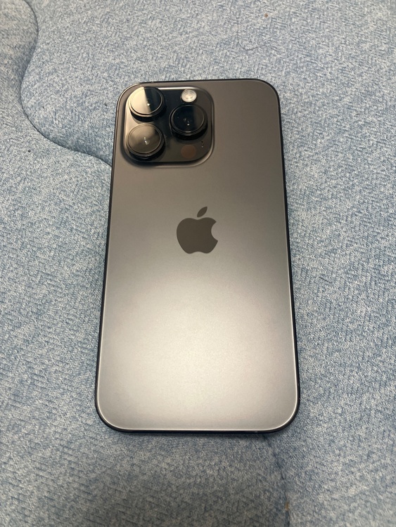 iPhone iPhone 14 Pro 256GB au（スマホ）の商品画像 - 査定依頼日：2026年9月24日 - 最高査定価格：75,000円