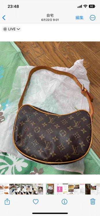 ショルダーバッグ楕円（ブランドバッグ）の商品画像 - 査定依頼日：2022年9月29日 - 最高査定価格：102,000円