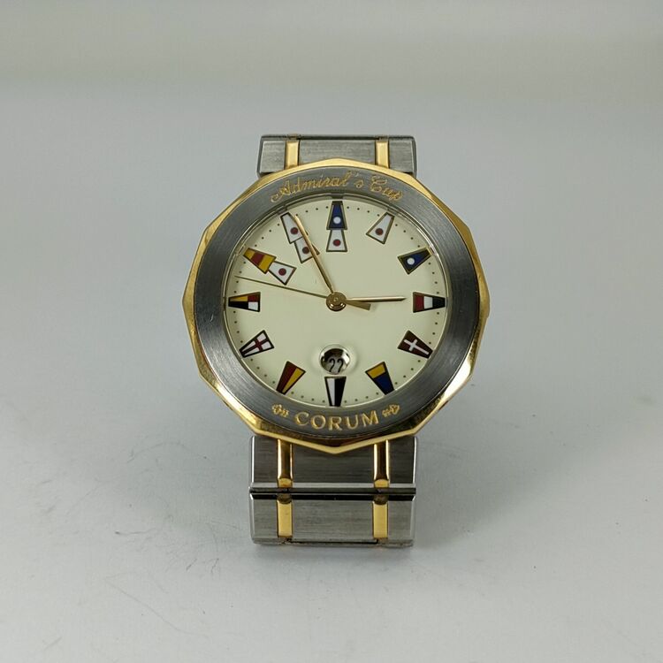 その他 その他 CORUM　9981021 V05（高級時計）の商品画像 - 査定依頼日：2025年12月1日 - 最高査定価格：80,000円