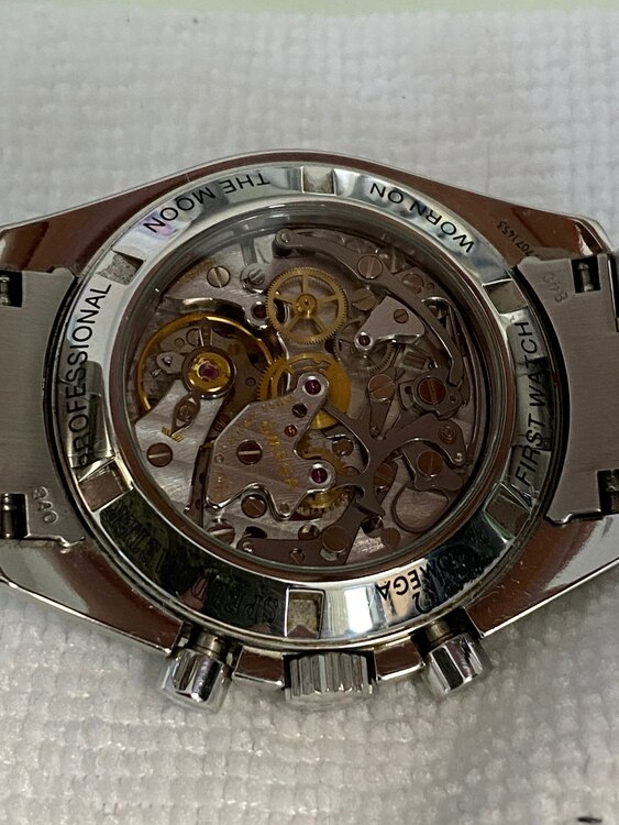 オメガ スピードマスター 3572-5（高級時計）の商品画像 - 査定依頼日：2025年3月5日 - 最高査定価格：520,000円