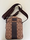 その他 コーチ （ブランドバッグ）の商品画像 - 査定依頼日：2025年7月26日 - 最高査定価格：3,000円